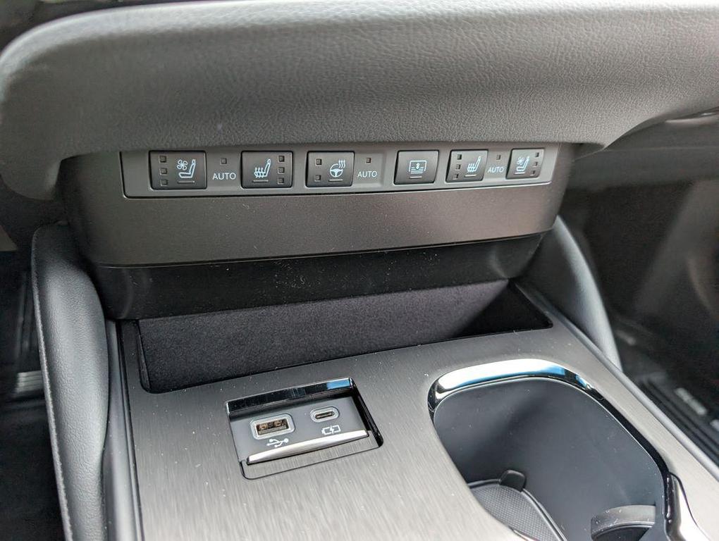 new 2025 Lexus ES 350 car, priced at $49,730