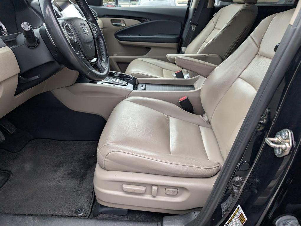used 2017 Honda Pilot car, priced at $15,197