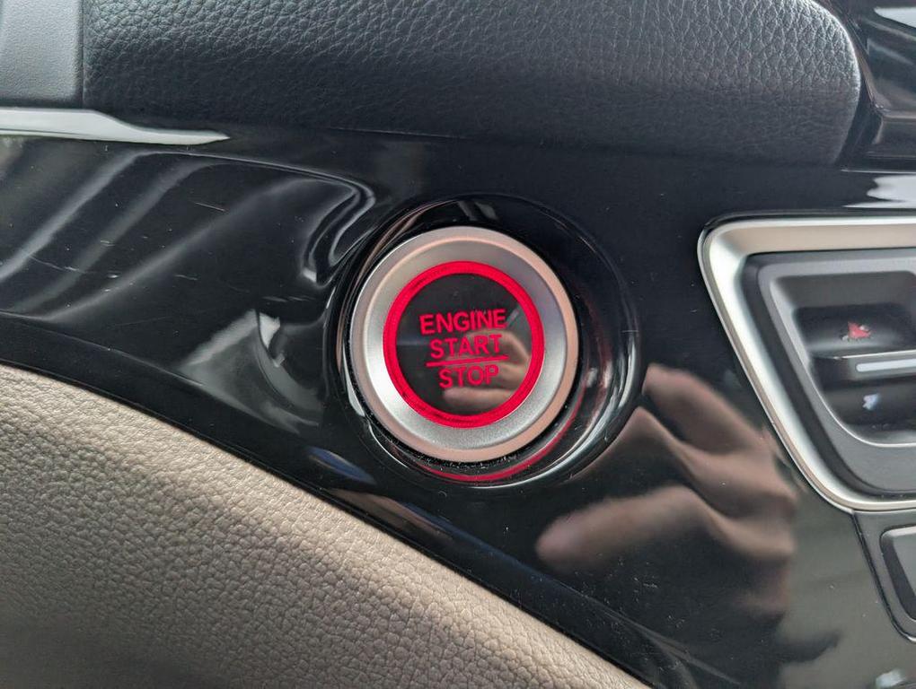 used 2017 Honda Pilot car, priced at $15,197