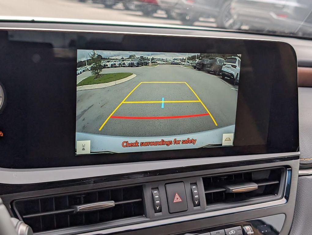 new 2025 Lexus ES 350 car, priced at $49,730