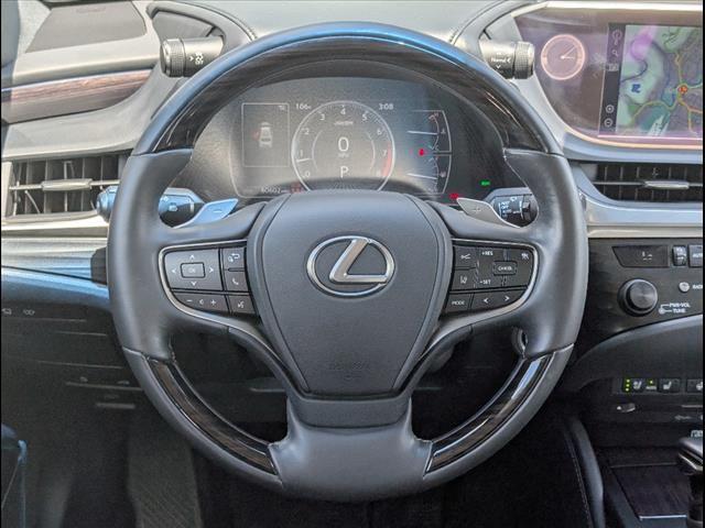 used 2020 Lexus ES 350 car, priced at $37,750