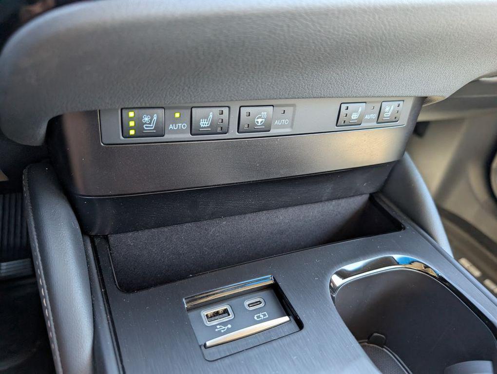 used 2025 Lexus ES 300h car, priced at $46,323