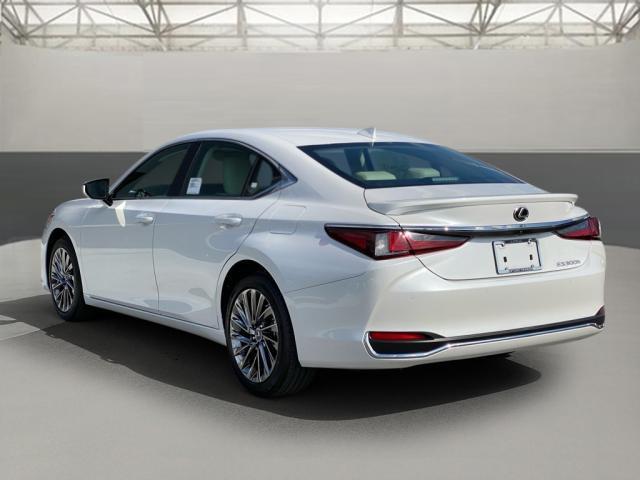 new 2025 Lexus ES 300h car, priced at $56,729