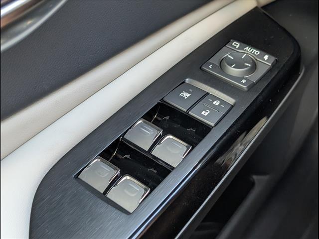new 2025 Lexus ES 300h car, priced at $51,395