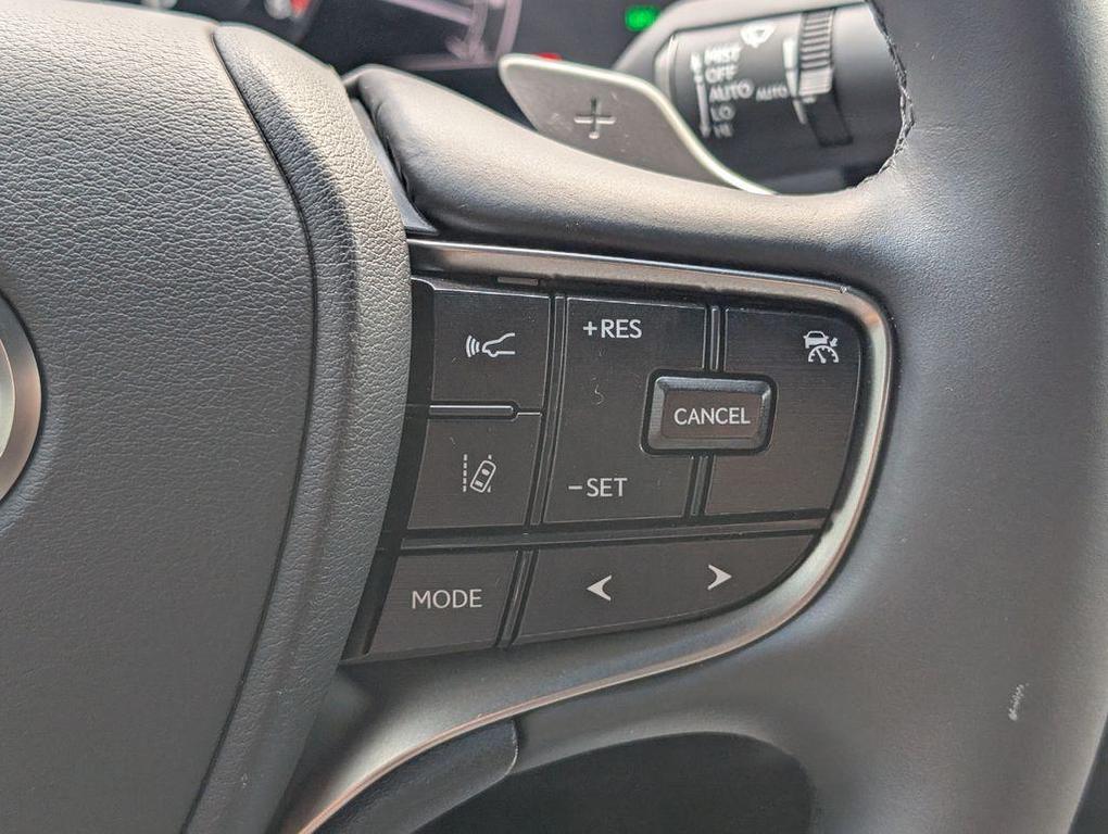 used 2022 Lexus ES 350 car, priced at $39,863