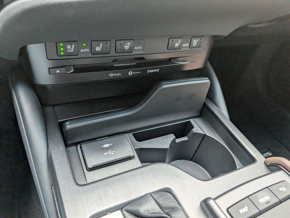 used 2022 Lexus ES 350 car, priced at $39,863