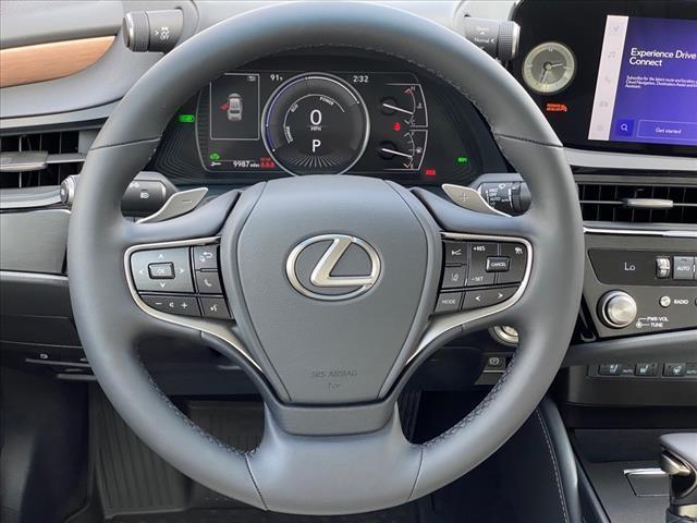 new 2025 Lexus ES 300h car, priced at $51,199