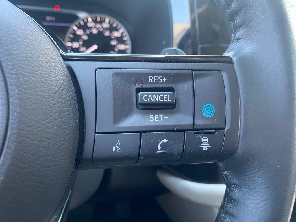 used 2022 Nissan Pathfinder car, priced at $25,650