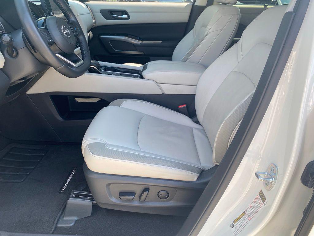 used 2022 Nissan Pathfinder car, priced at $25,650