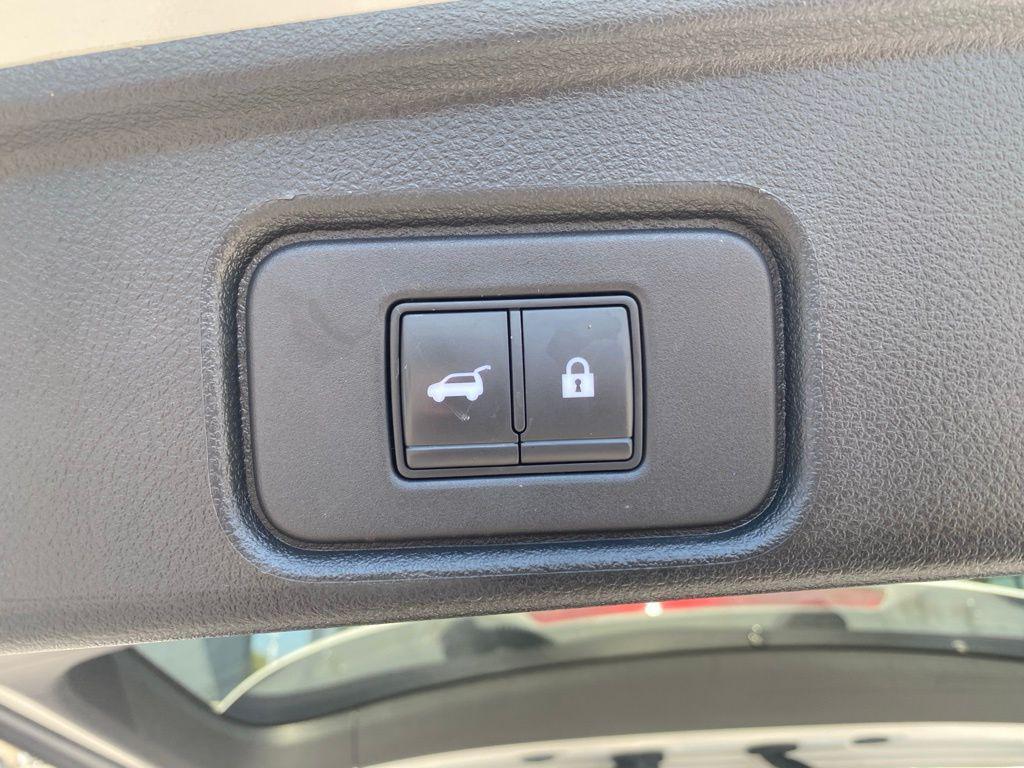 used 2022 Nissan Pathfinder car, priced at $25,650