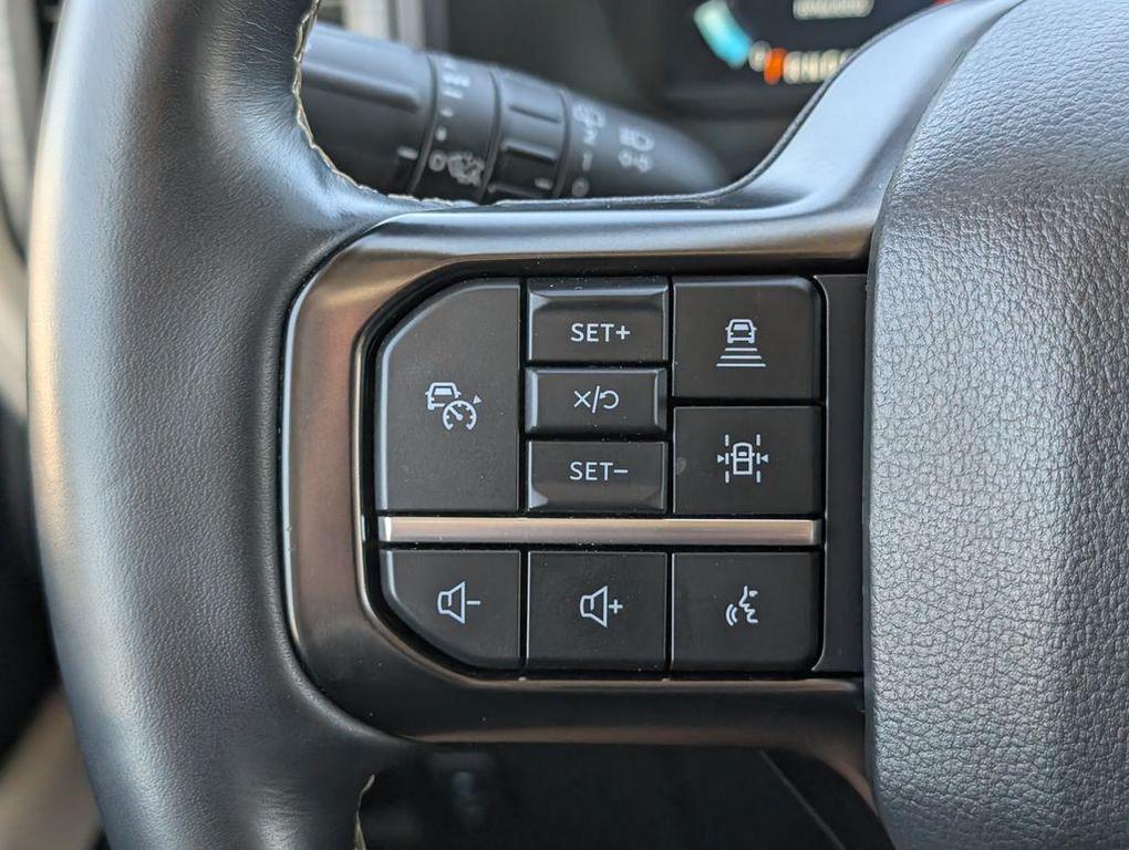 used 2024 Ford Expedition car, priced at $70,359
