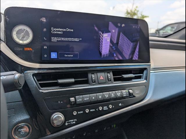 used 2024 Lexus ES 300h car, priced at $47,950
