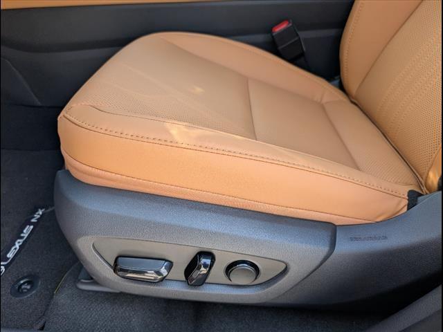 new 2025 Lexus NX 250 car, priced at $43,505