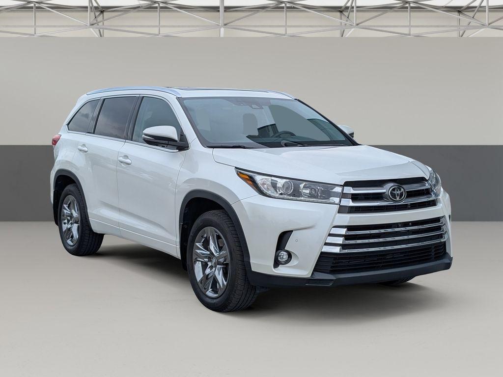used 2019 Toyota Highlander car, priced at $27,140