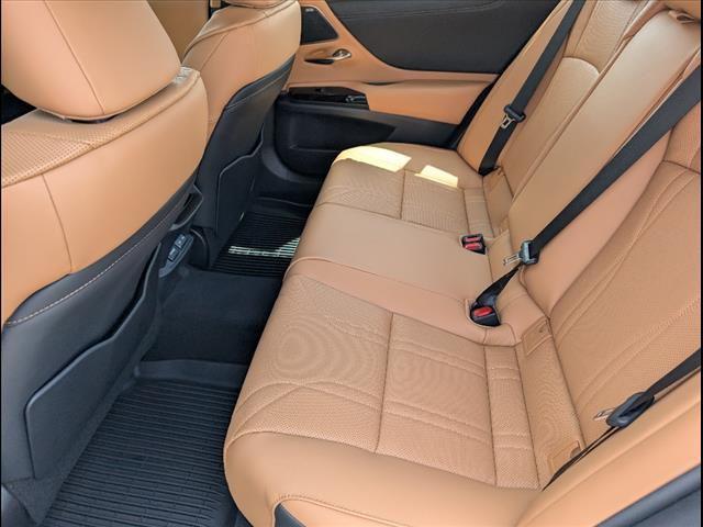 new 2025 Lexus ES 350 car, priced at $57,000