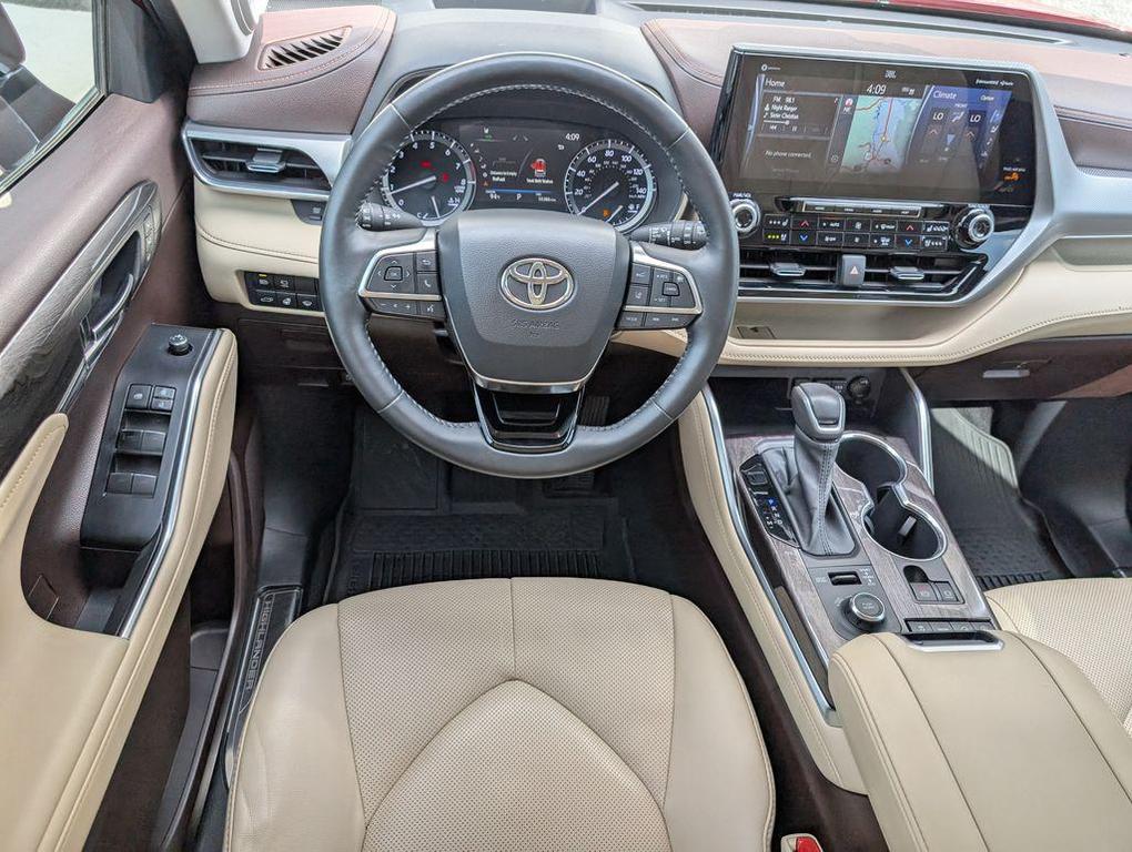 used 2021 Toyota Highlander car, priced at $36,973