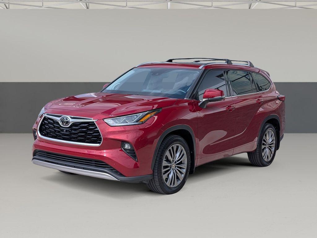 used 2021 Toyota Highlander car, priced at $36,973