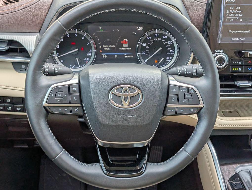 used 2021 Toyota Highlander car, priced at $36,973