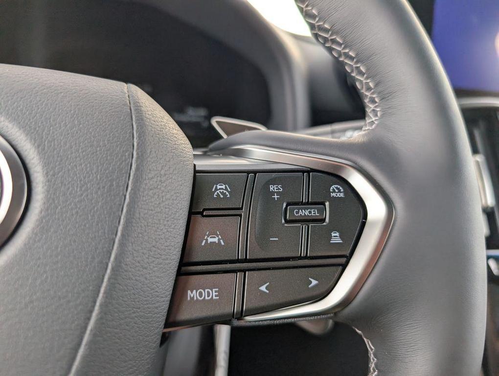 new 2025 Lexus LX 700h car, priced at $123,579