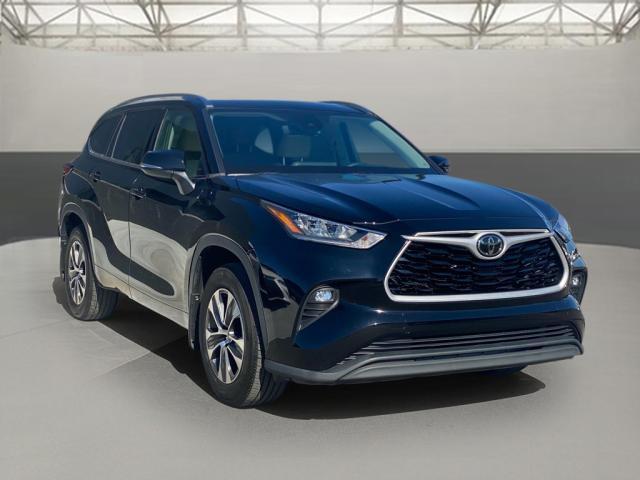 used 2020 Toyota Highlander car, priced at $34,950