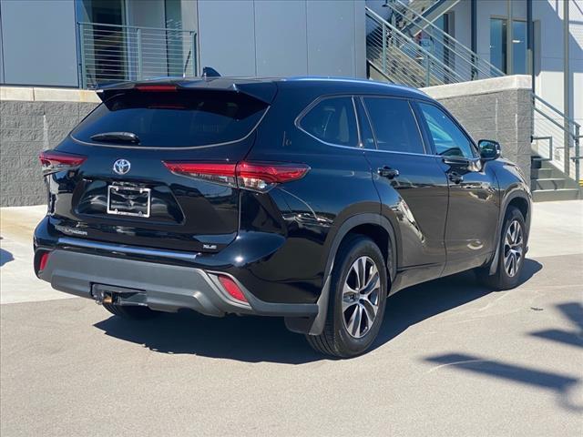 used 2020 Toyota Highlander car, priced at $34,950