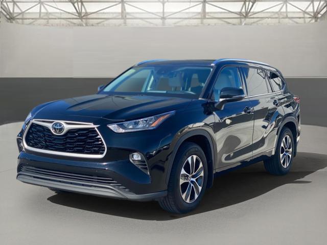 used 2020 Toyota Highlander car, priced at $34,950