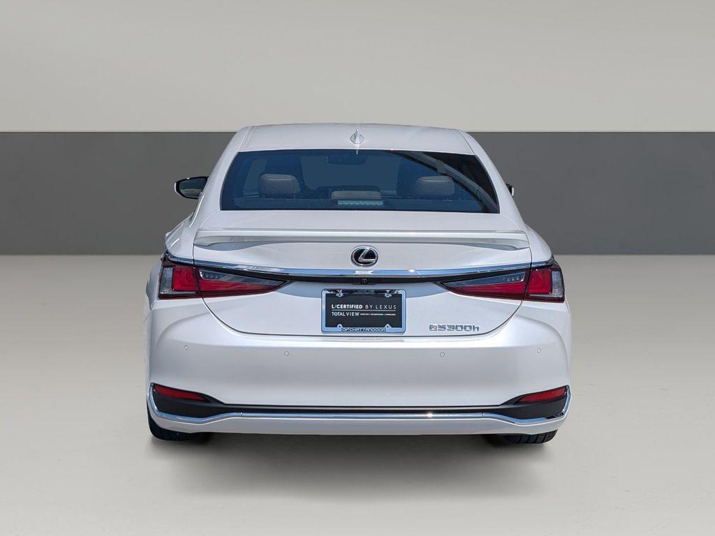 used 2025 Lexus ES 300h car, priced at $43,621