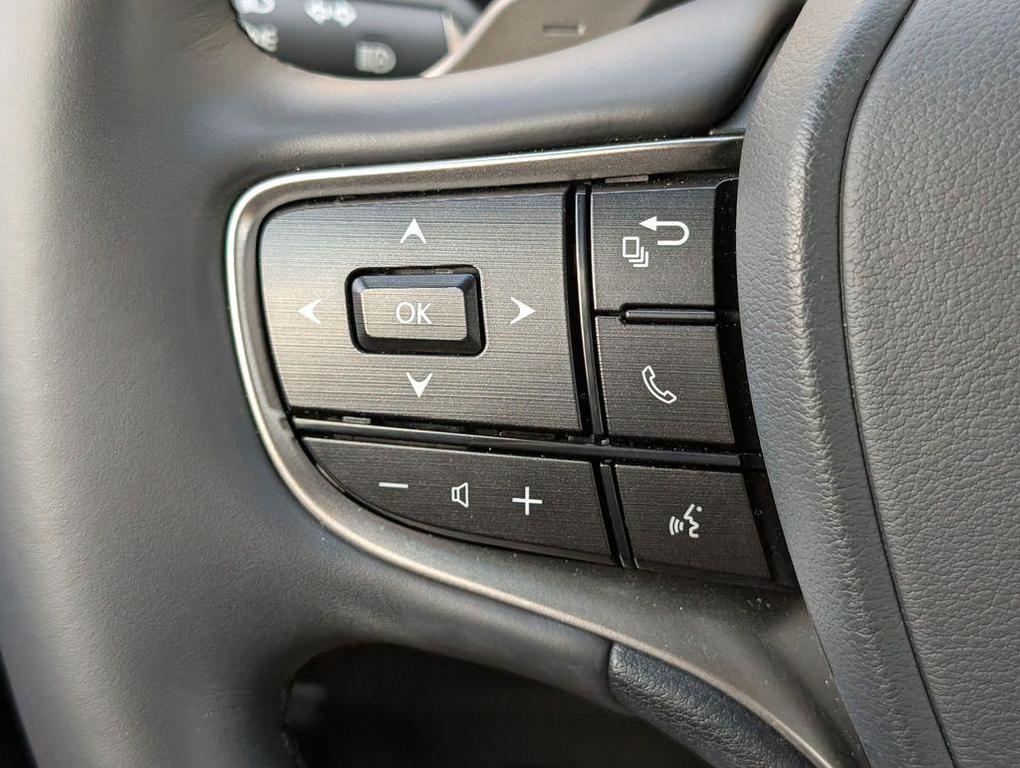 used 2025 Lexus ES 300h car, priced at $43,621