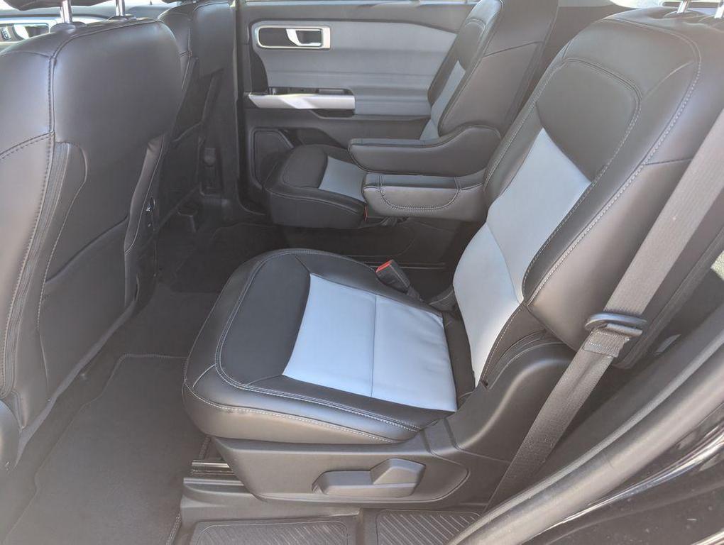 used 2022 Ford Explorer car, priced at $29,874