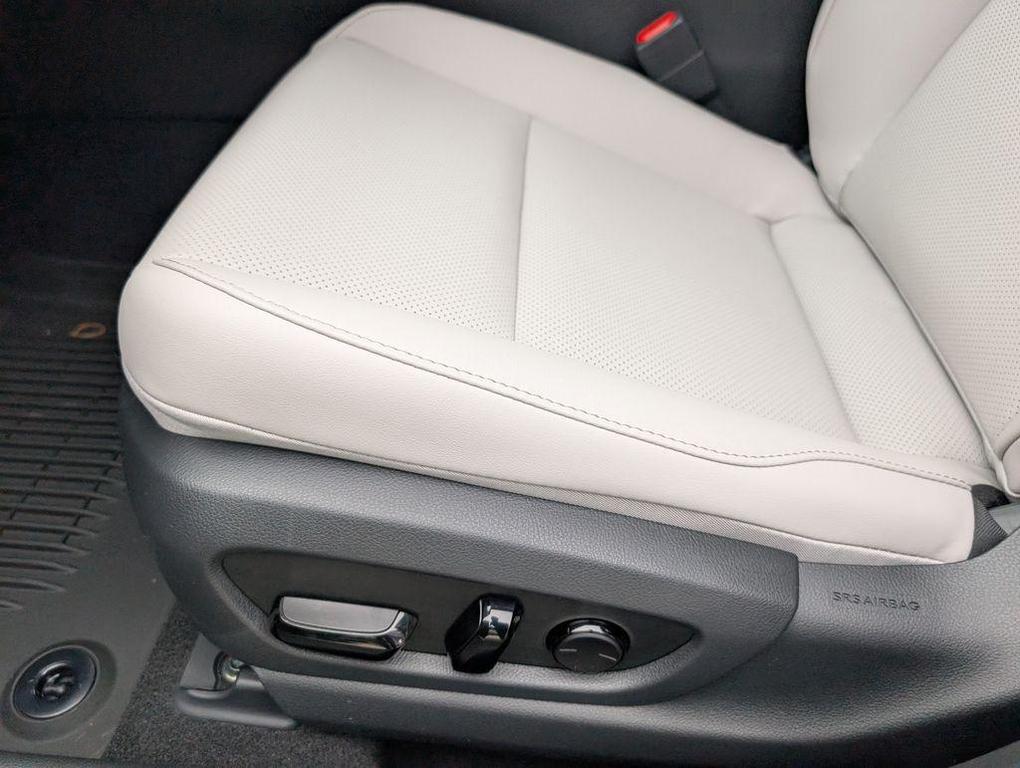 new 2025 Lexus UX 300h car, priced at $42,555