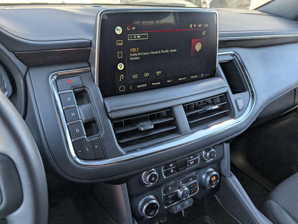 used 2022 GMC Yukon XL car, priced at $47,175