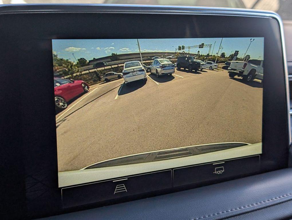 used 2022 GMC Yukon XL car, priced at $47,175