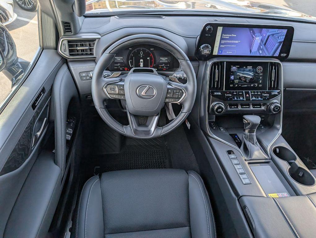 new 2025 Lexus LX 600 car, priced at $118,304