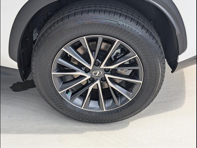 new 2025 Lexus NX 250 car, priced at $45,910