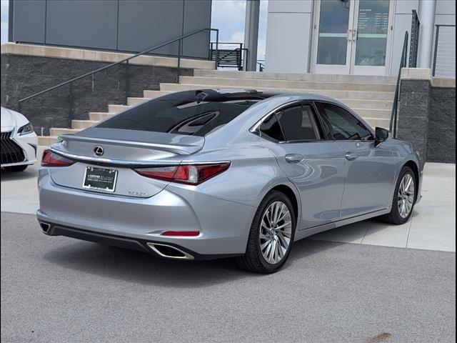 used 2022 Lexus ES 350 car, priced at $42,950