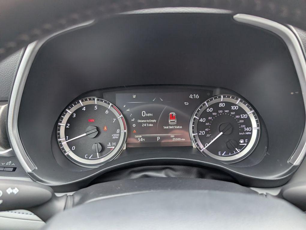 used 2023 Toyota Highlander car, priced at $37,432