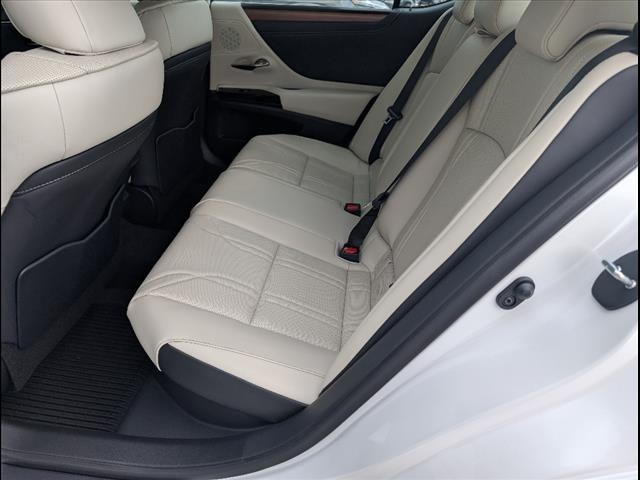 new 2025 Lexus ES 300h car, priced at $54,874