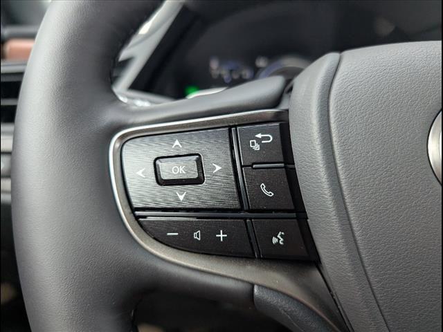 new 2025 Lexus ES 300h car, priced at $54,874