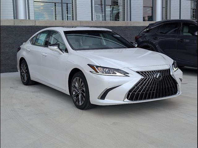 new 2025 Lexus ES 300h car, priced at $54,874