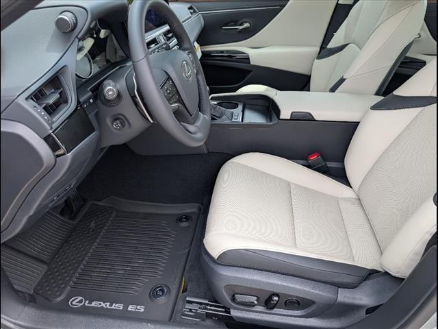 new 2025 Lexus ES 300h car, priced at $51,050