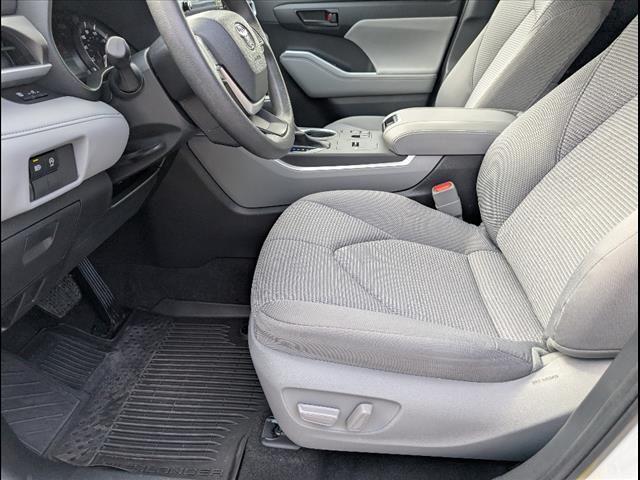 used 2023 Toyota Highlander car, priced at $36,950