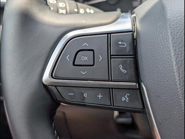 used 2021 Toyota Highlander car, priced at $38,950