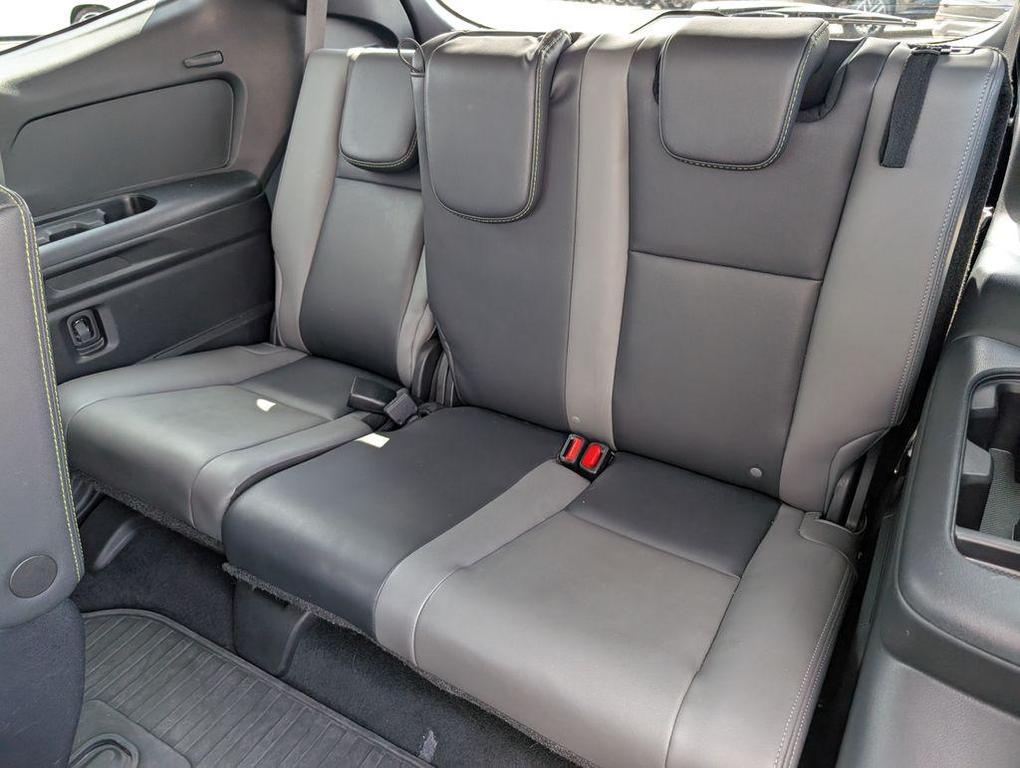 used 2024 Subaru Ascent car, priced at $37,550