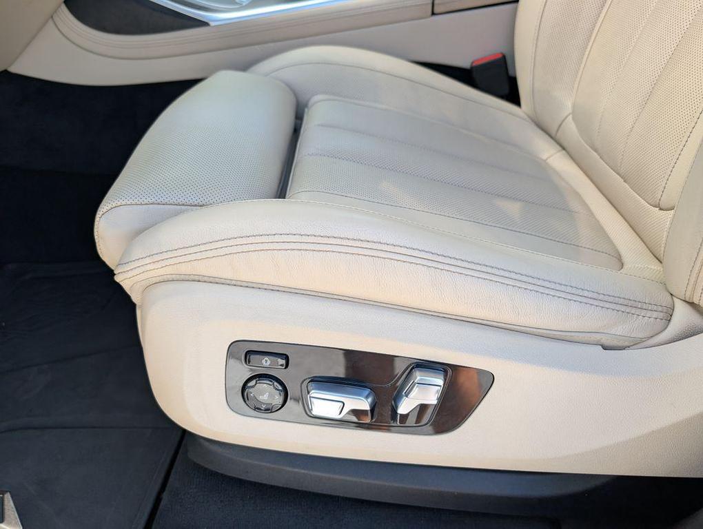 used 2021 BMW X7 car, priced at $36,224