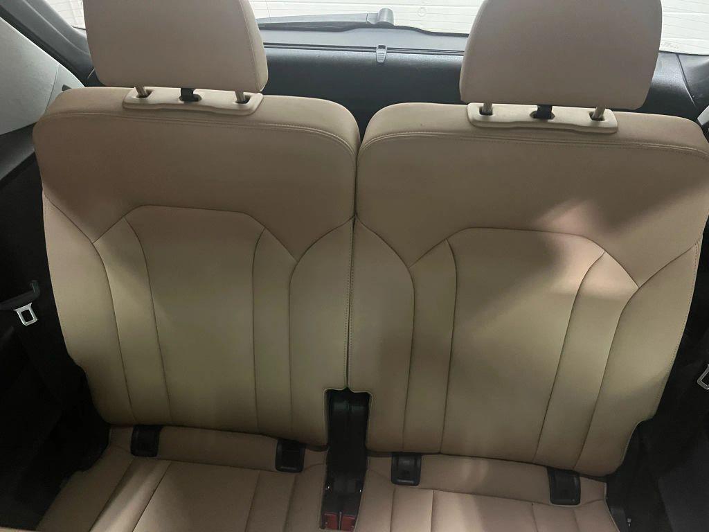 used 2022 Audi Q7 car, priced at $47,900