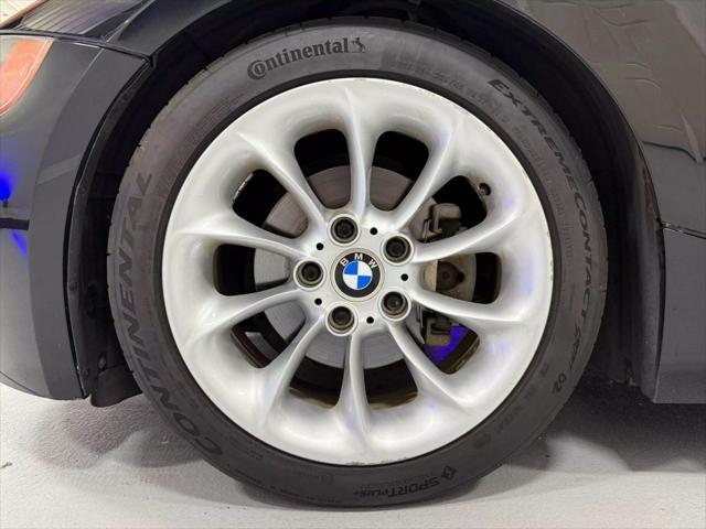 used 2003 BMW Z4 car, priced at $12,900