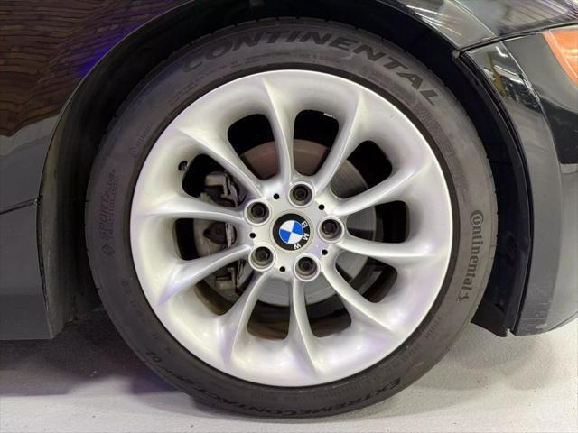used 2003 BMW Z4 car, priced at $12,900