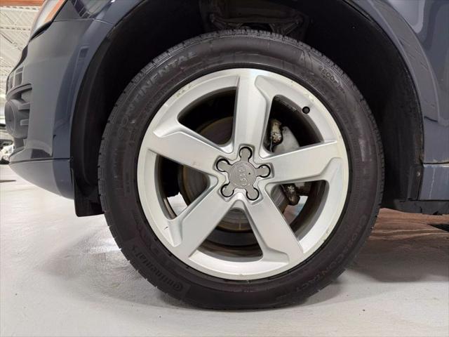 used 2010 Audi Q5 car, priced at $10,900