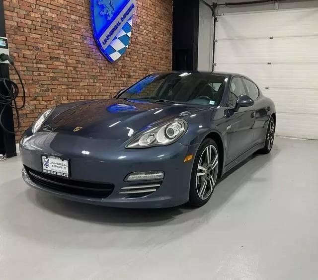 used 2013 Porsche Panamera car, priced at $23,900