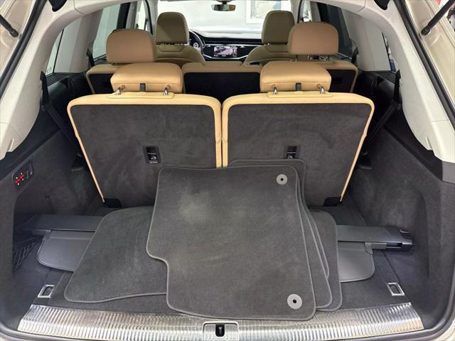 used 2022 Audi Q7 car, priced at $45,900